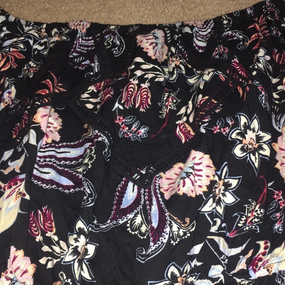 Romper - Picture 2 of 4